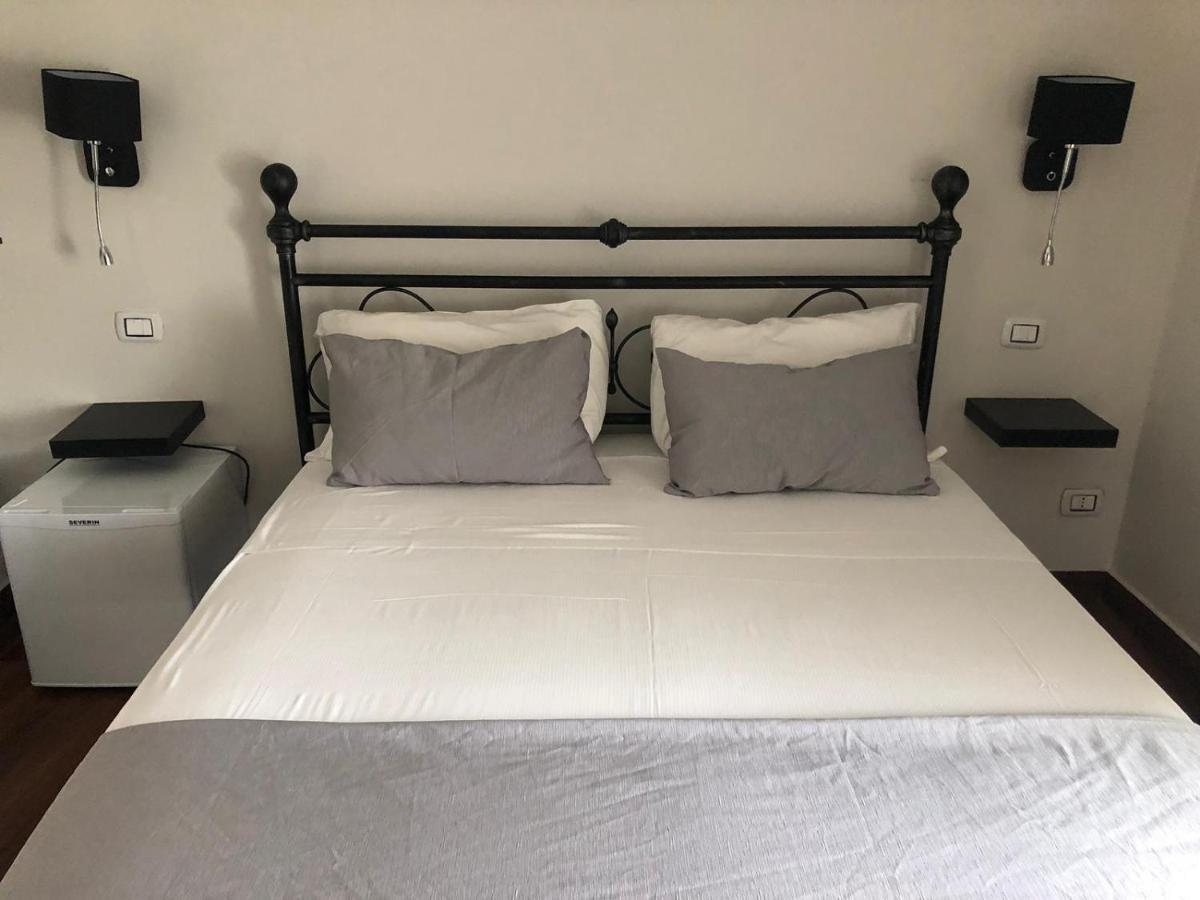 B&B Marina Di Ortigia Syracuse Екстер'єр фото